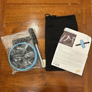 NWOT Maji Sports Ab Wheel Roller with Black Bag